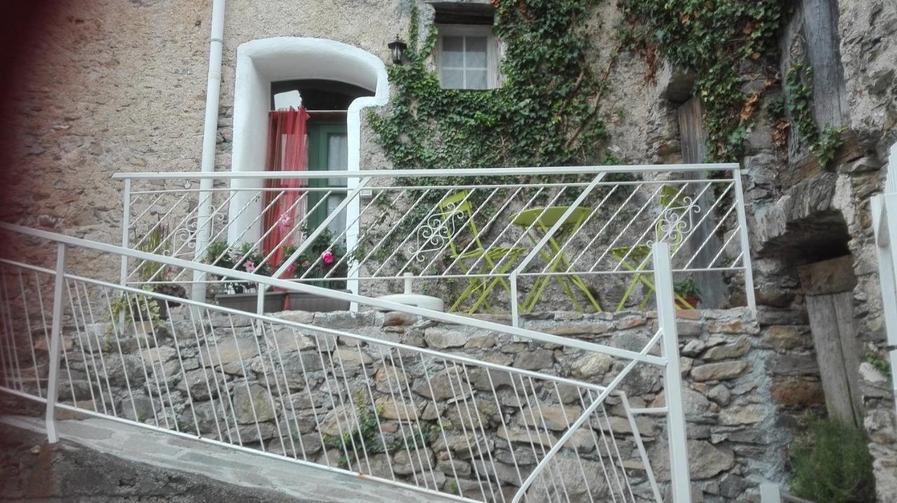 Agriturismo Nonnamelia Nasino Εξωτερικό φωτογραφία