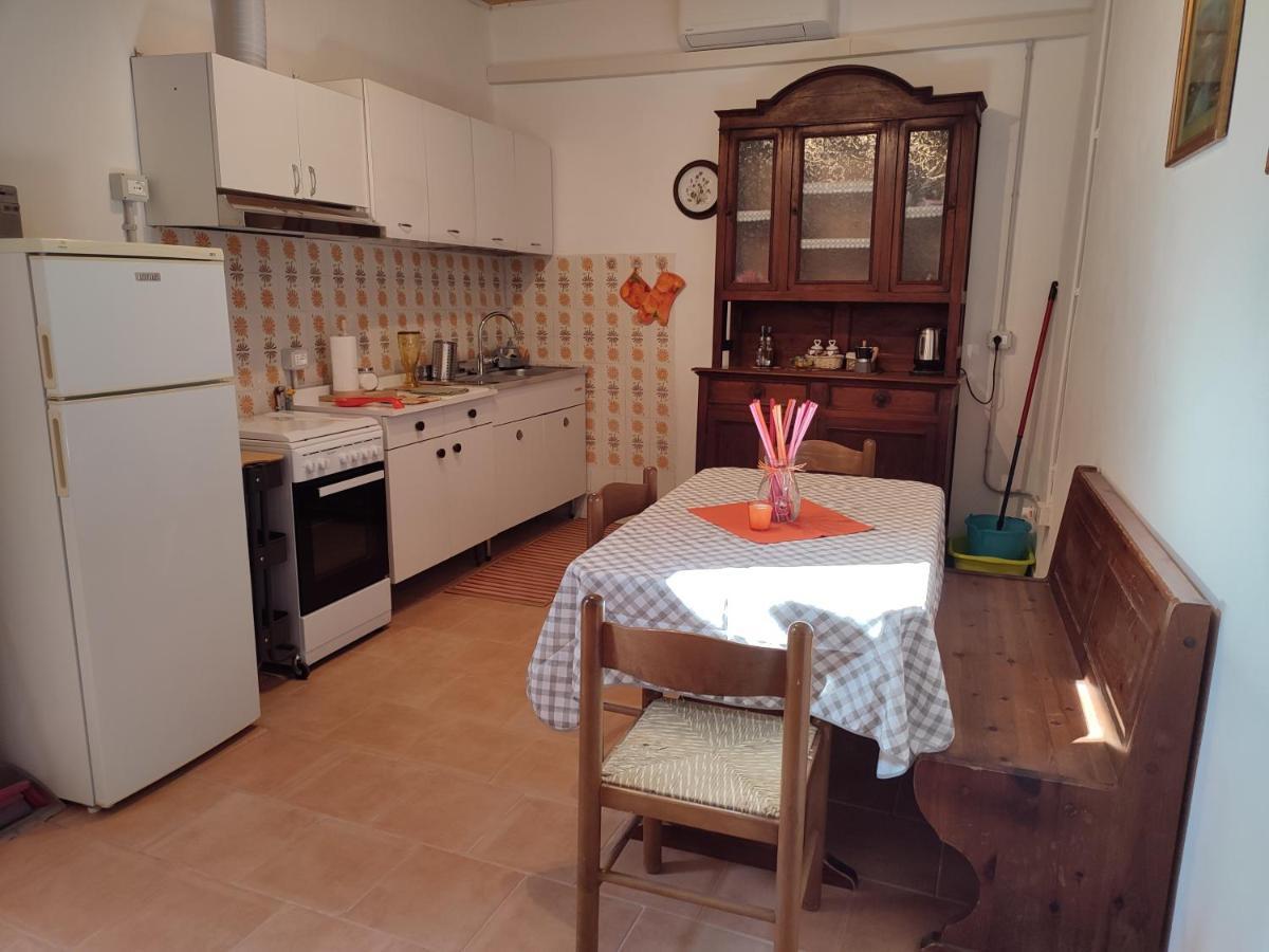 Agriturismo Nonnamelia Nasino Εξωτερικό φωτογραφία