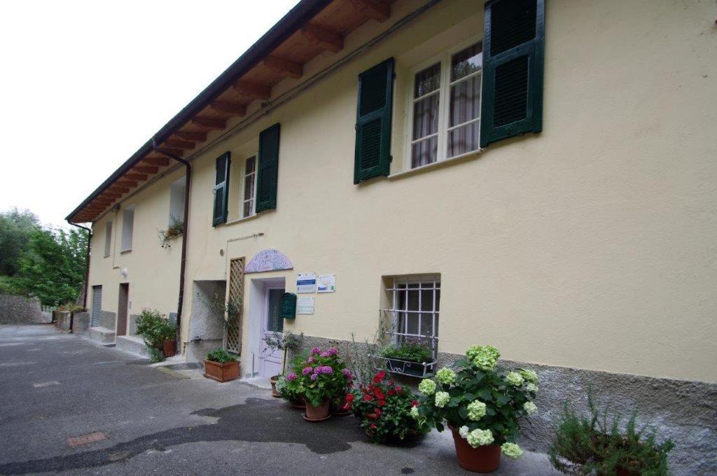 Agriturismo Nonnamelia Nasino Εξωτερικό φωτογραφία